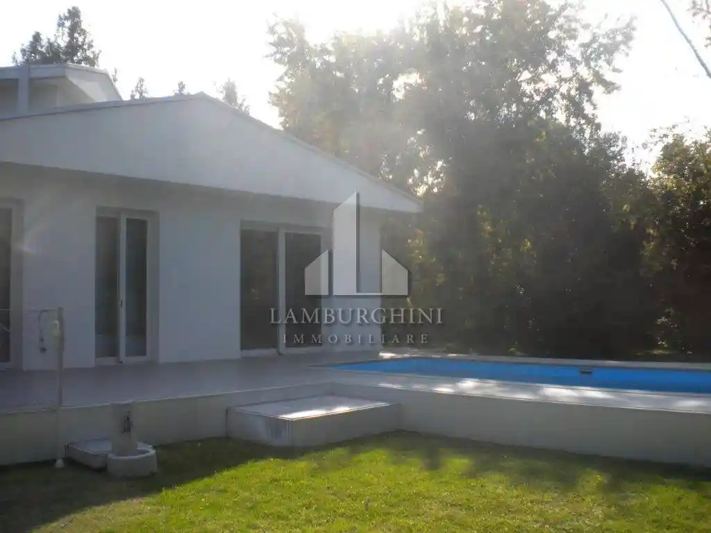 Villa unifamiliare via Comacchio, Comacchio, Ferrara - foto 4