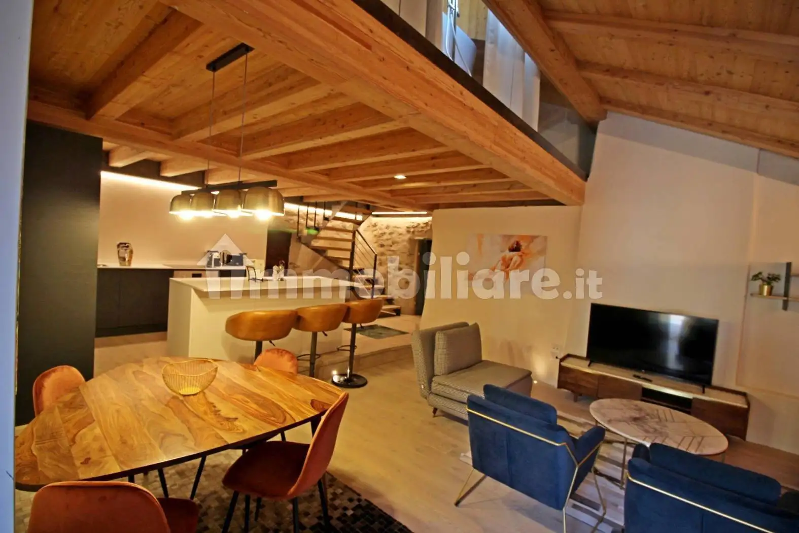 Appartamento in vendita a Antey-Saint-Andrè