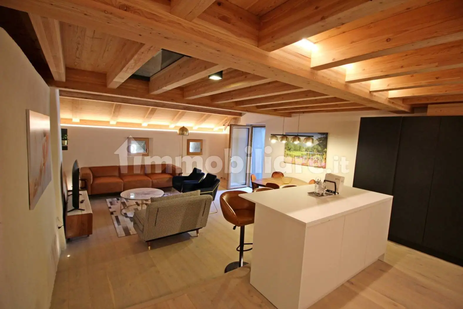 Trilocale frazione Bourg, Centro, Antey-Saint-Andrè - foto 5