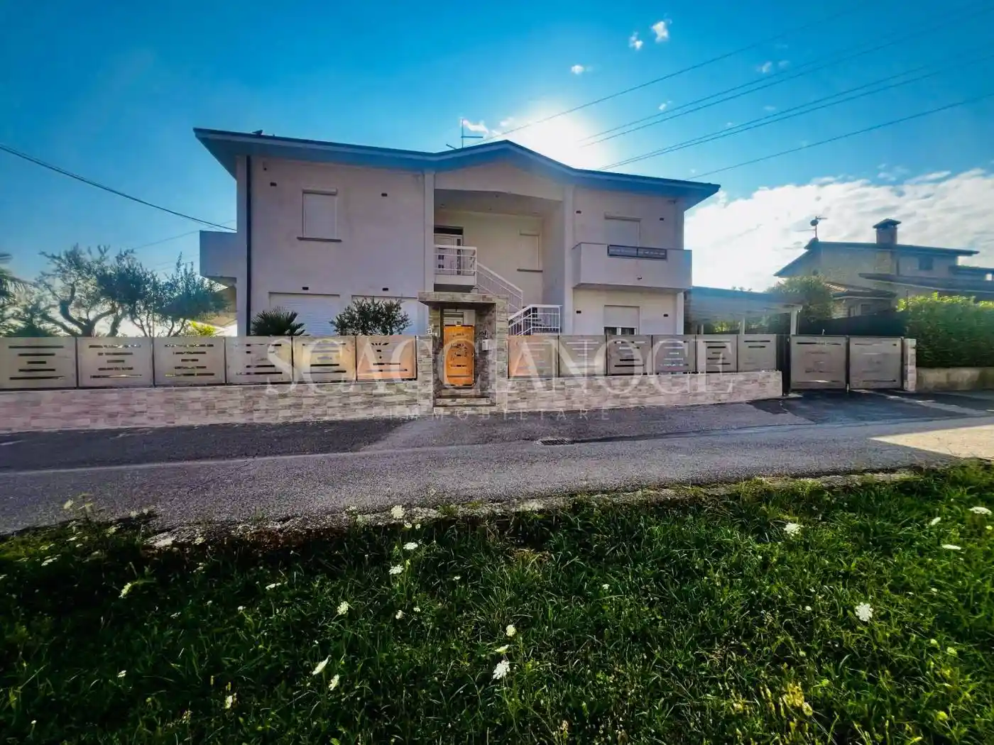 Villa in vendita a Brembate