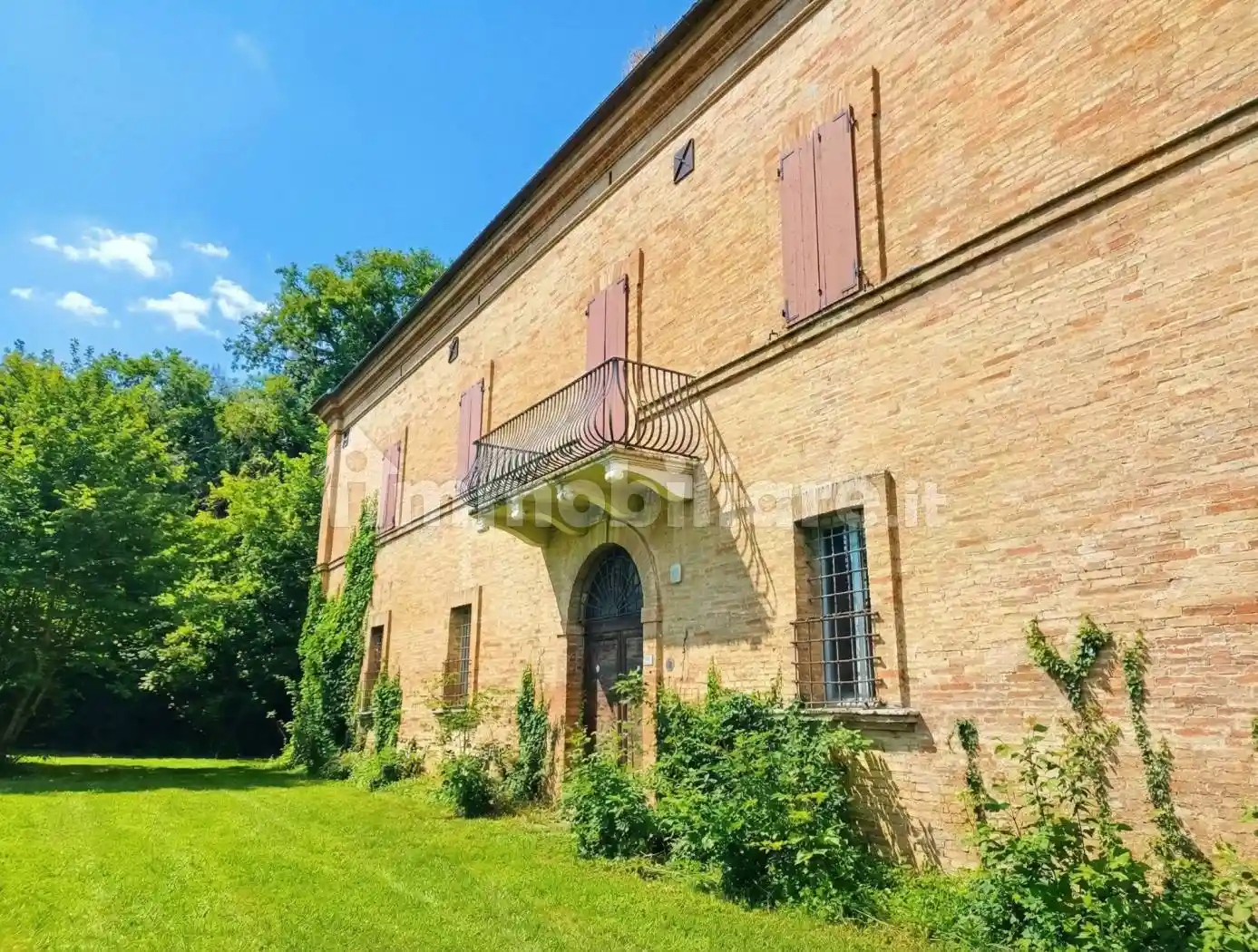 Villa in vendita a Matelica