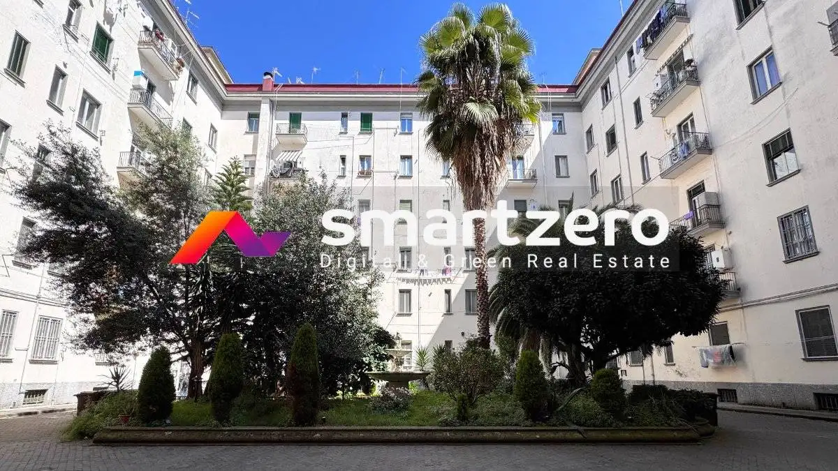 Appartamento in vendita a Napoli