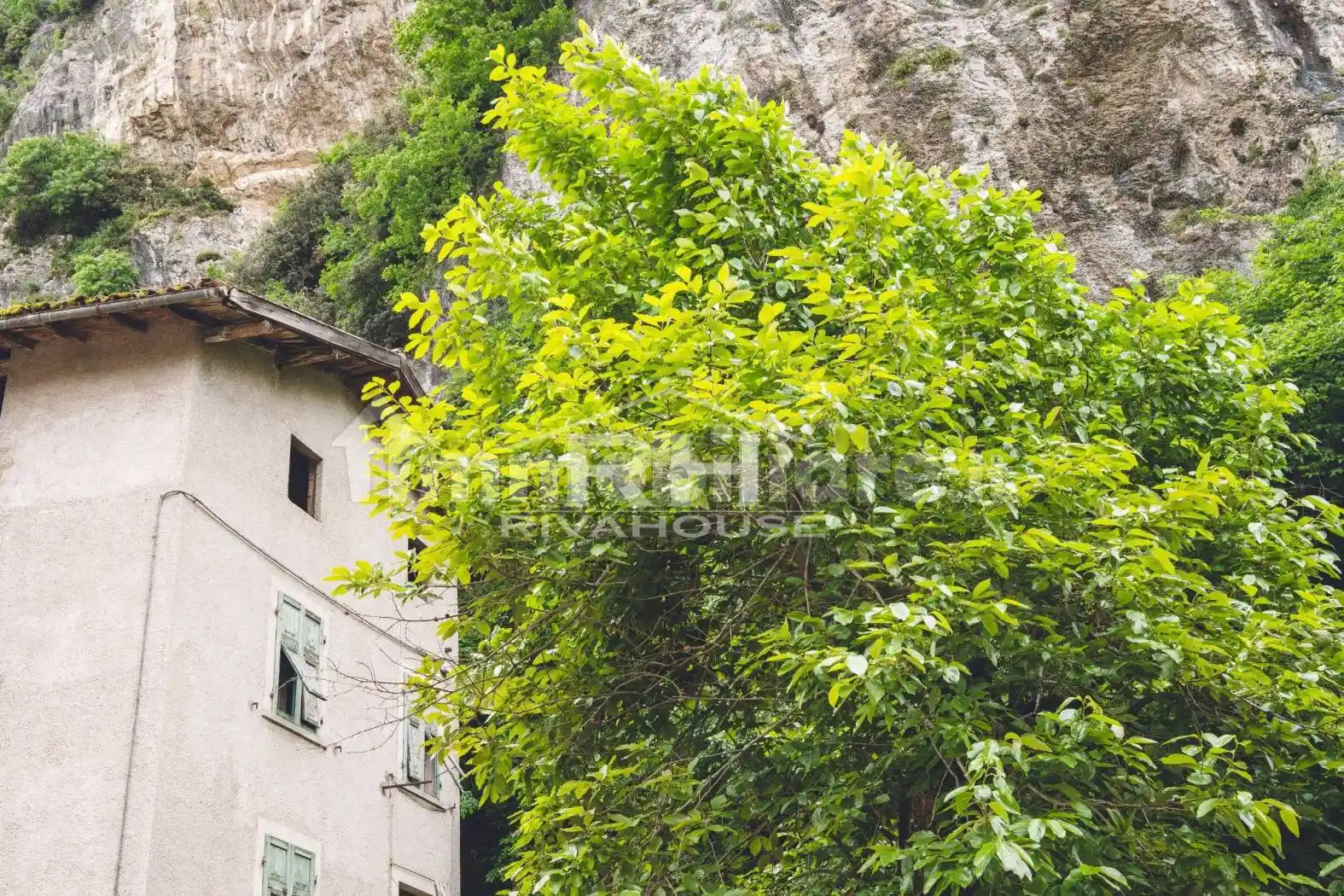 Rustico - Casale in vendita a Arco