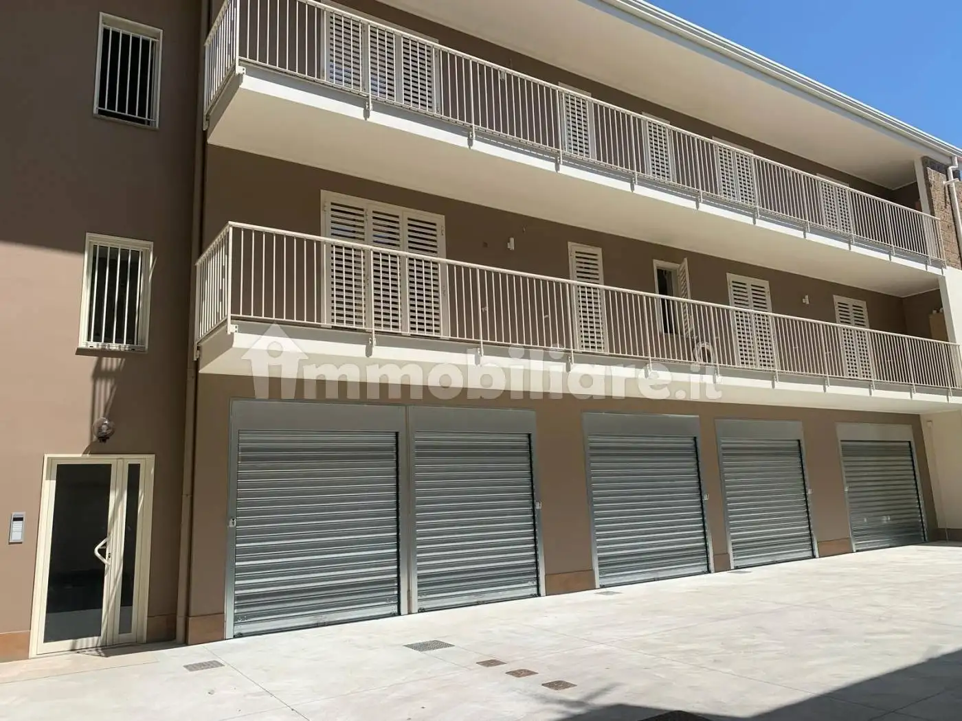 Appartamento in vendita a Recale