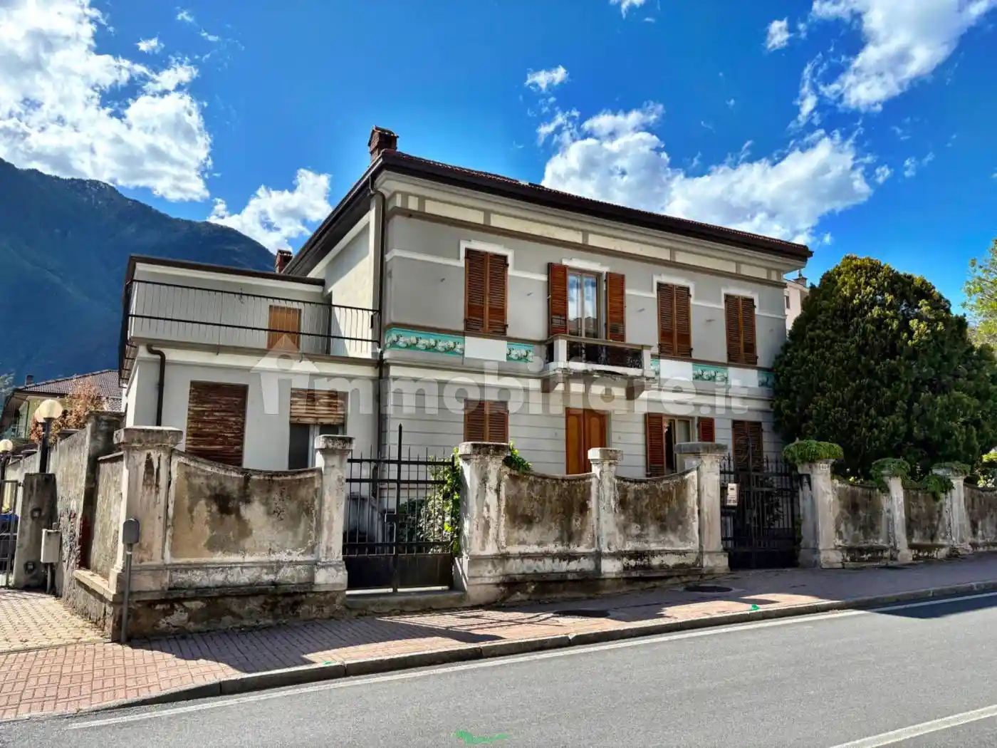 Villa in vendita a Verrès