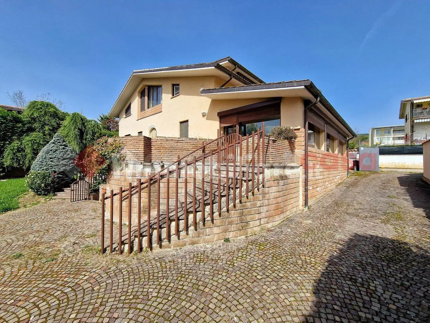 Villa in vendita a L'Aquila