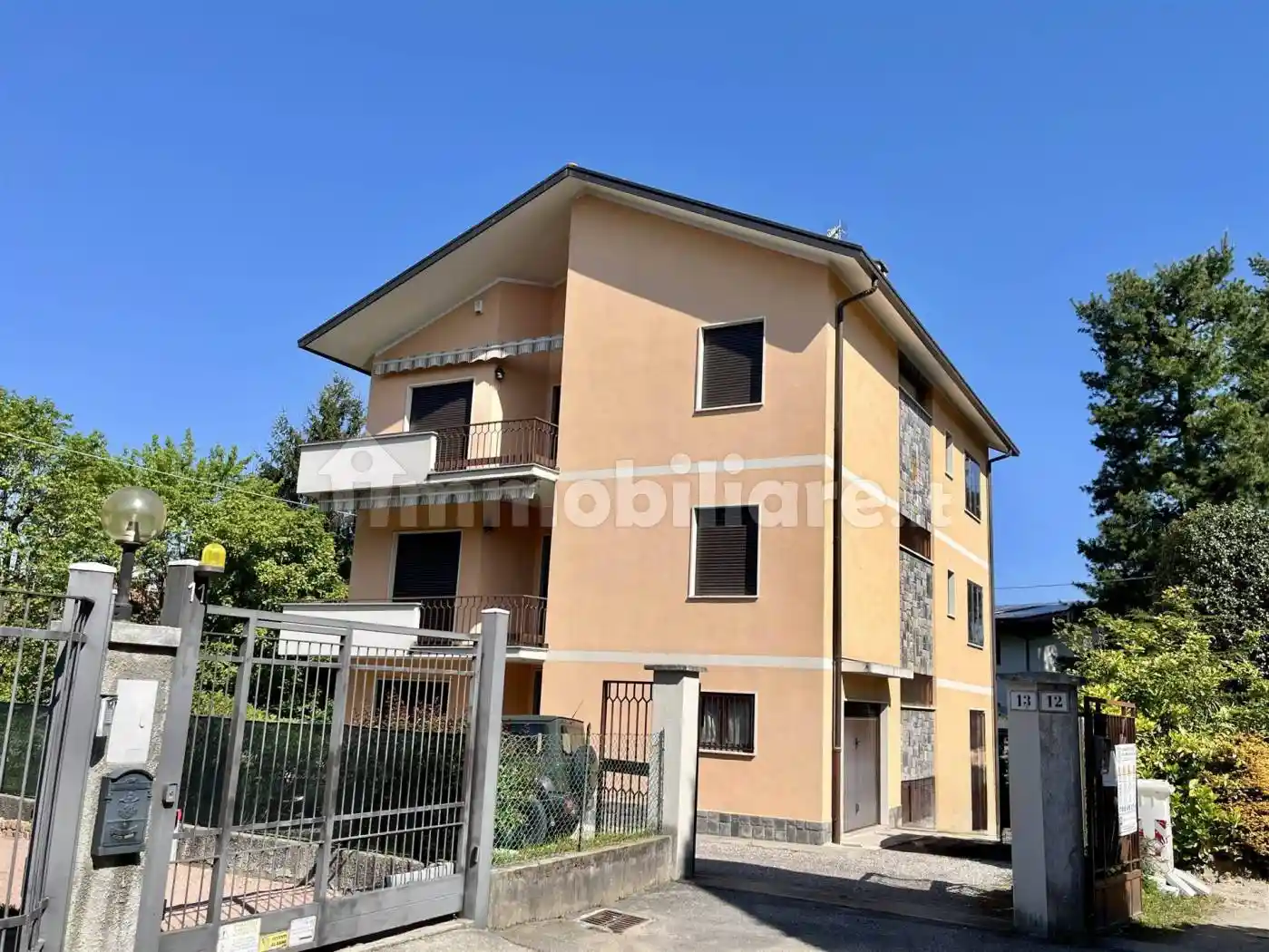 Villa in vendita a Varese