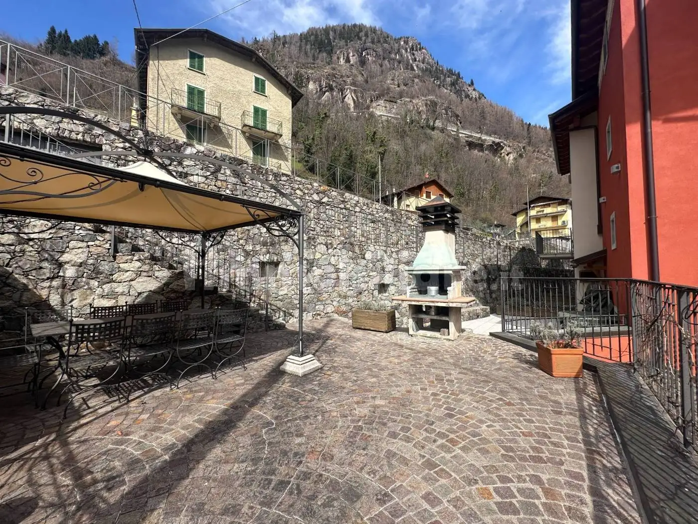 Trilocale via Roma 15, Centro, Branzi - foto 4