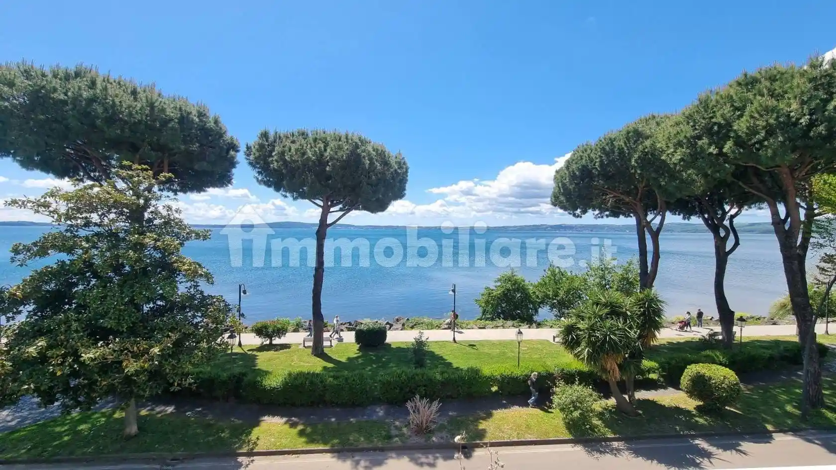 Appartamento in affitto a Trevignano Romano