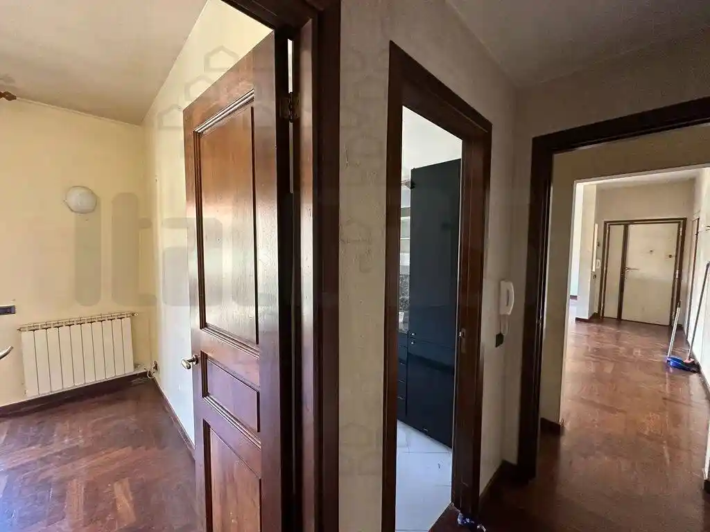 Quadrilocale via Gesù e Maria in SanLeone ,, Centro Storico, Messina - foto 3