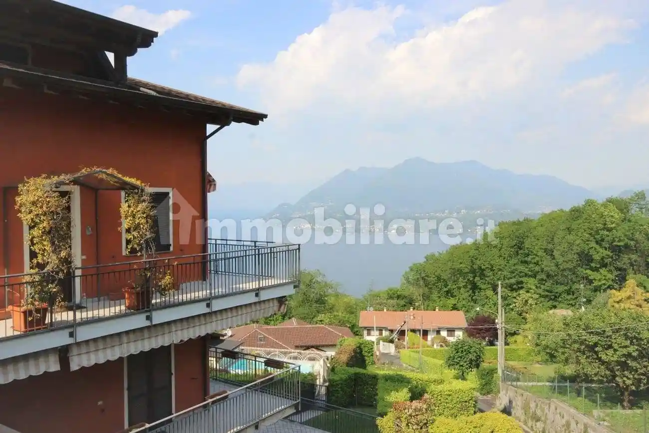 Appartamento in vendita a Stresa