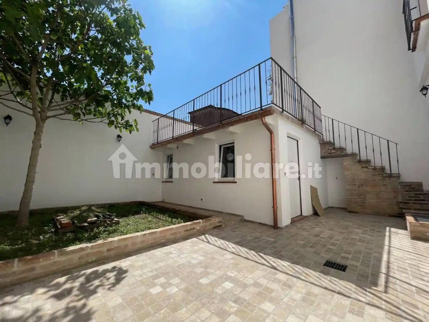 Casa indipendente in vendita a Ferrara