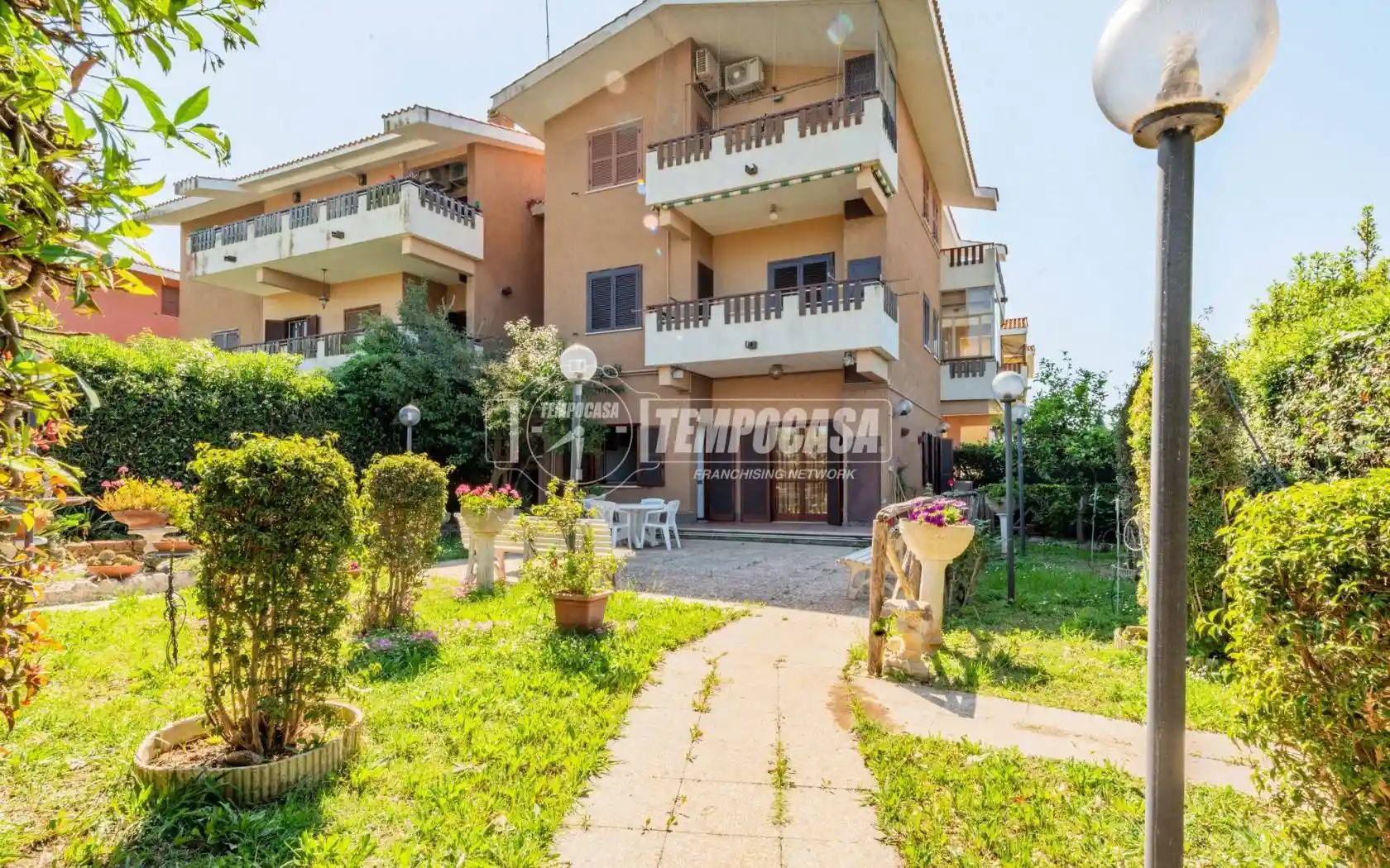 Appartamento in vendita a Ladispoli