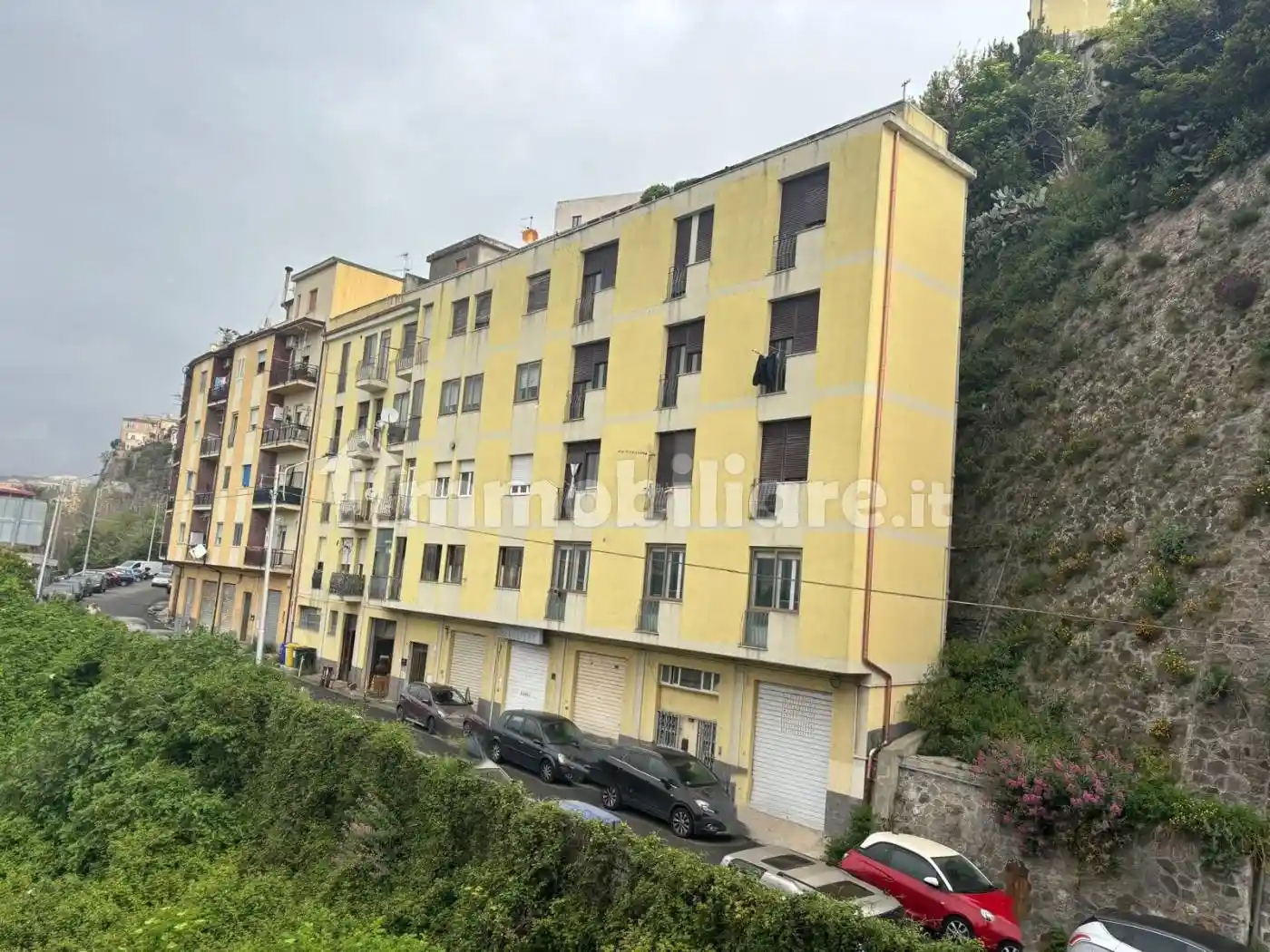 Quadrilocale via Carlo V 106, Centro Storico, Catanzaro - foto 4