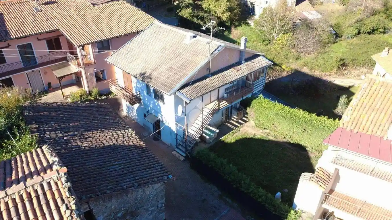 Terratetto unifamiliare via Raimondo Giovanni 11, Centro, Roppolo - foto 2