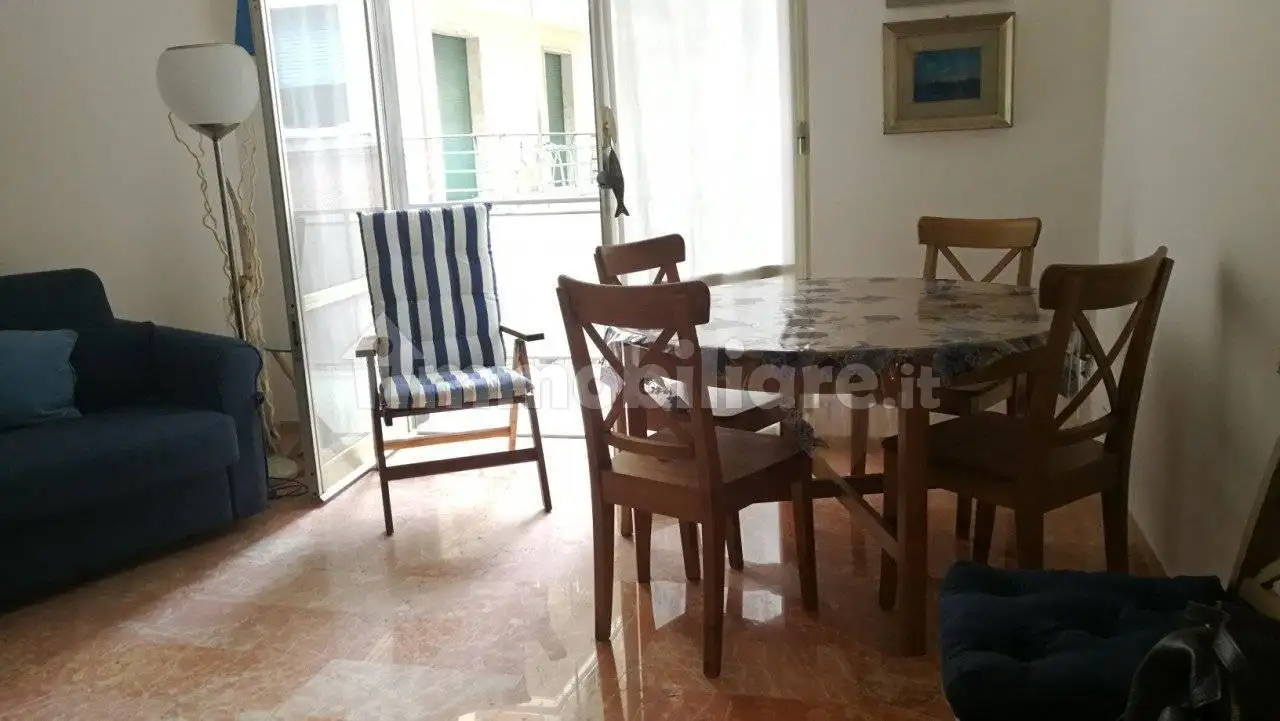 Appartamento in affitto a Rapallo