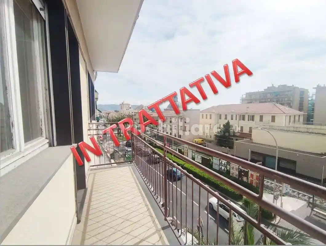 Appartamento in vendita a Loano