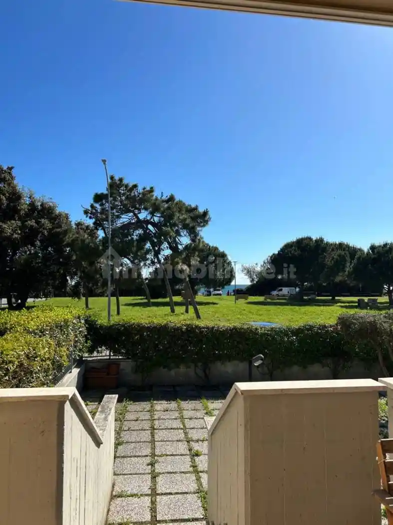 Appartamento in affitto a Follonica