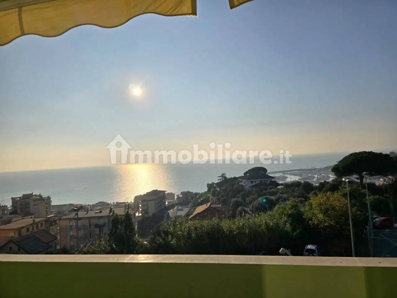 Appartamento in vendita a Varazze