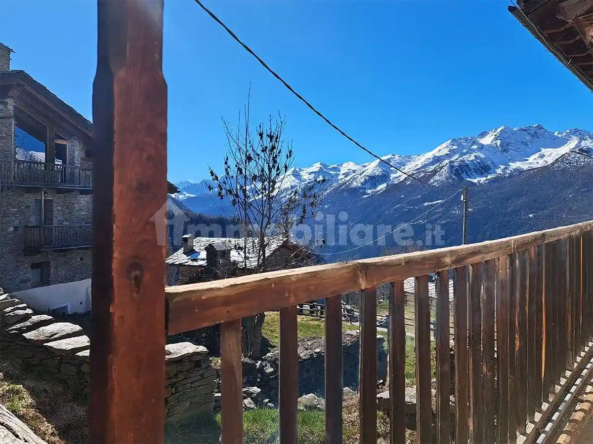 Rustico - Casale in vendita a La Salle