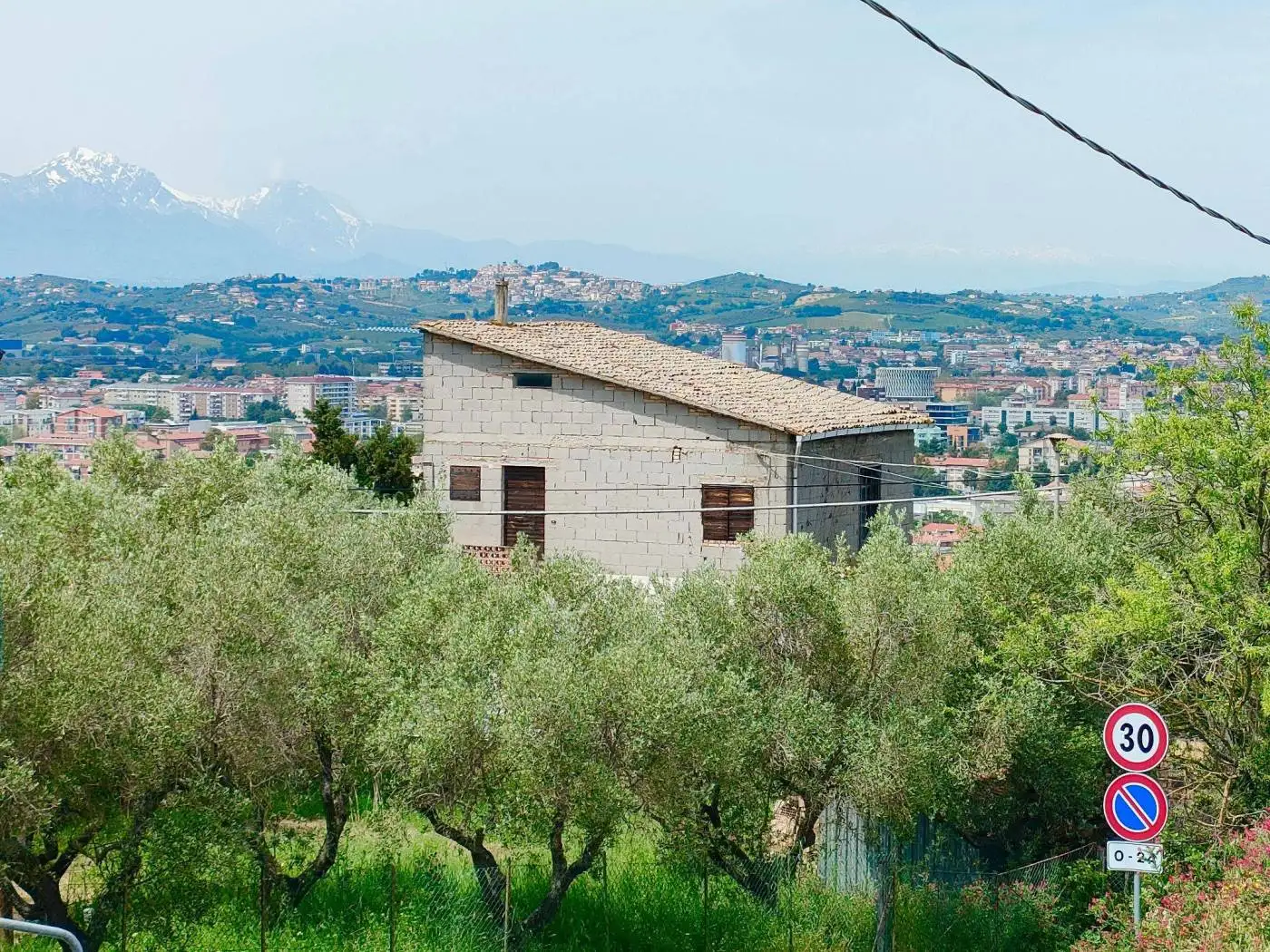 Rustico - Casale in vendita a Pescara