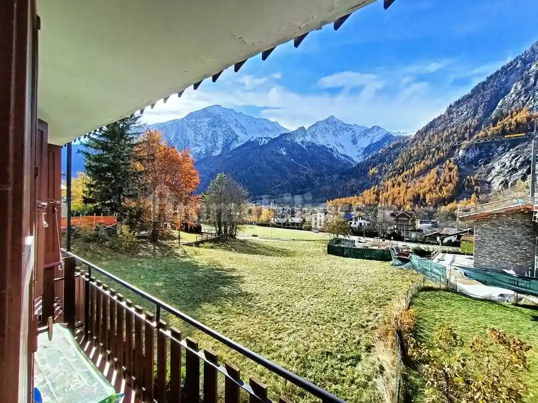 Appartamento in affitto a Courmayeur