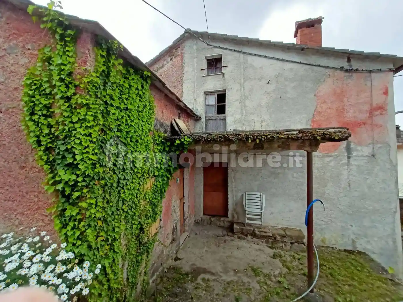 Rustico - Casale in vendita a San Colombano Certenoli