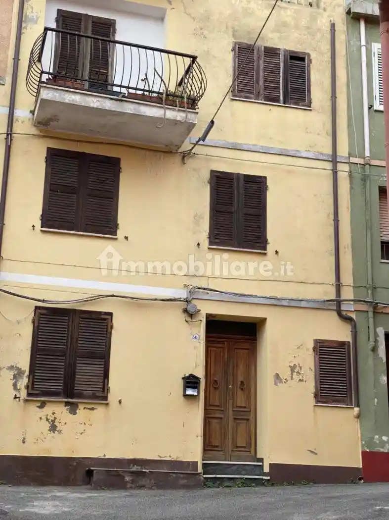 Palazzo - Edificio in vendita a Cuglieri