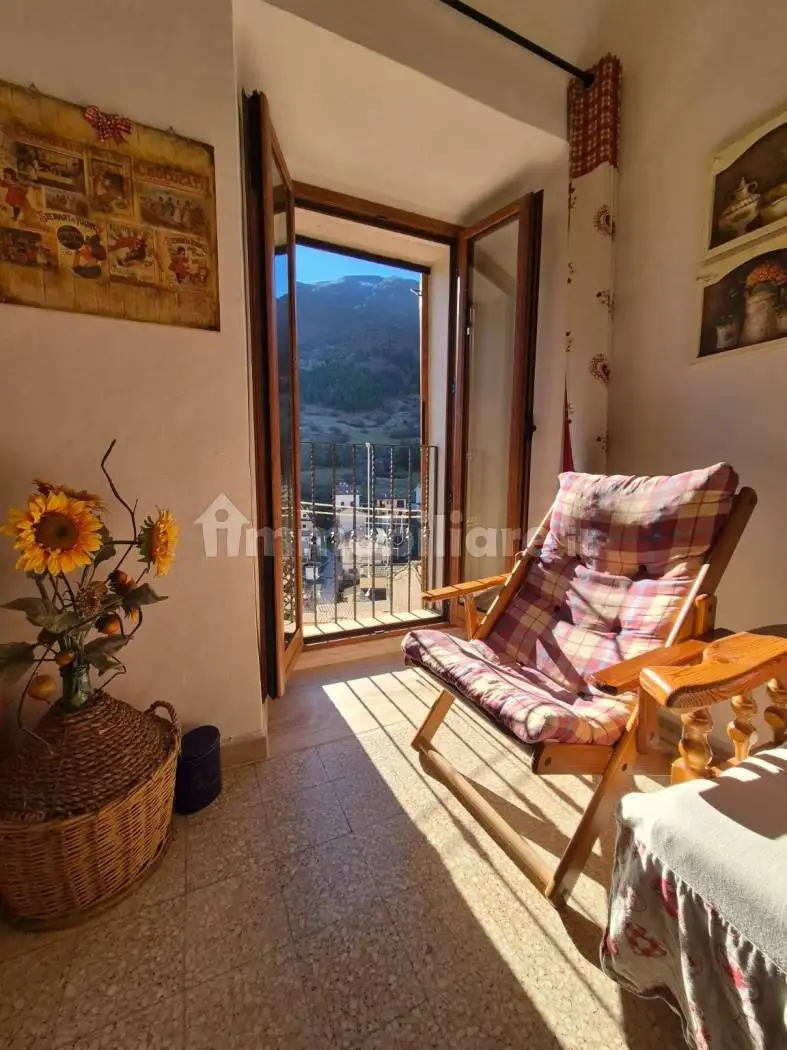 Appartamento in vendita a Villalago