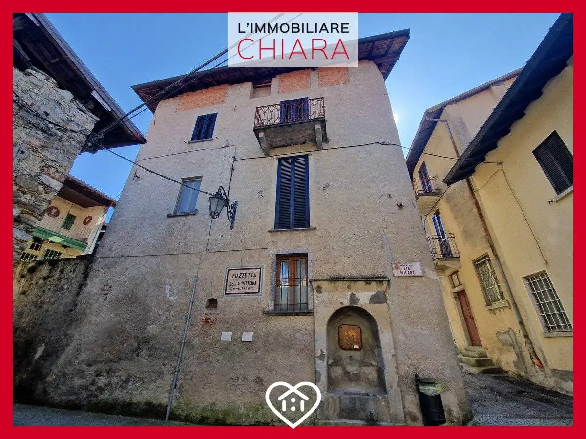 Casa indipendente in vendita a Orino