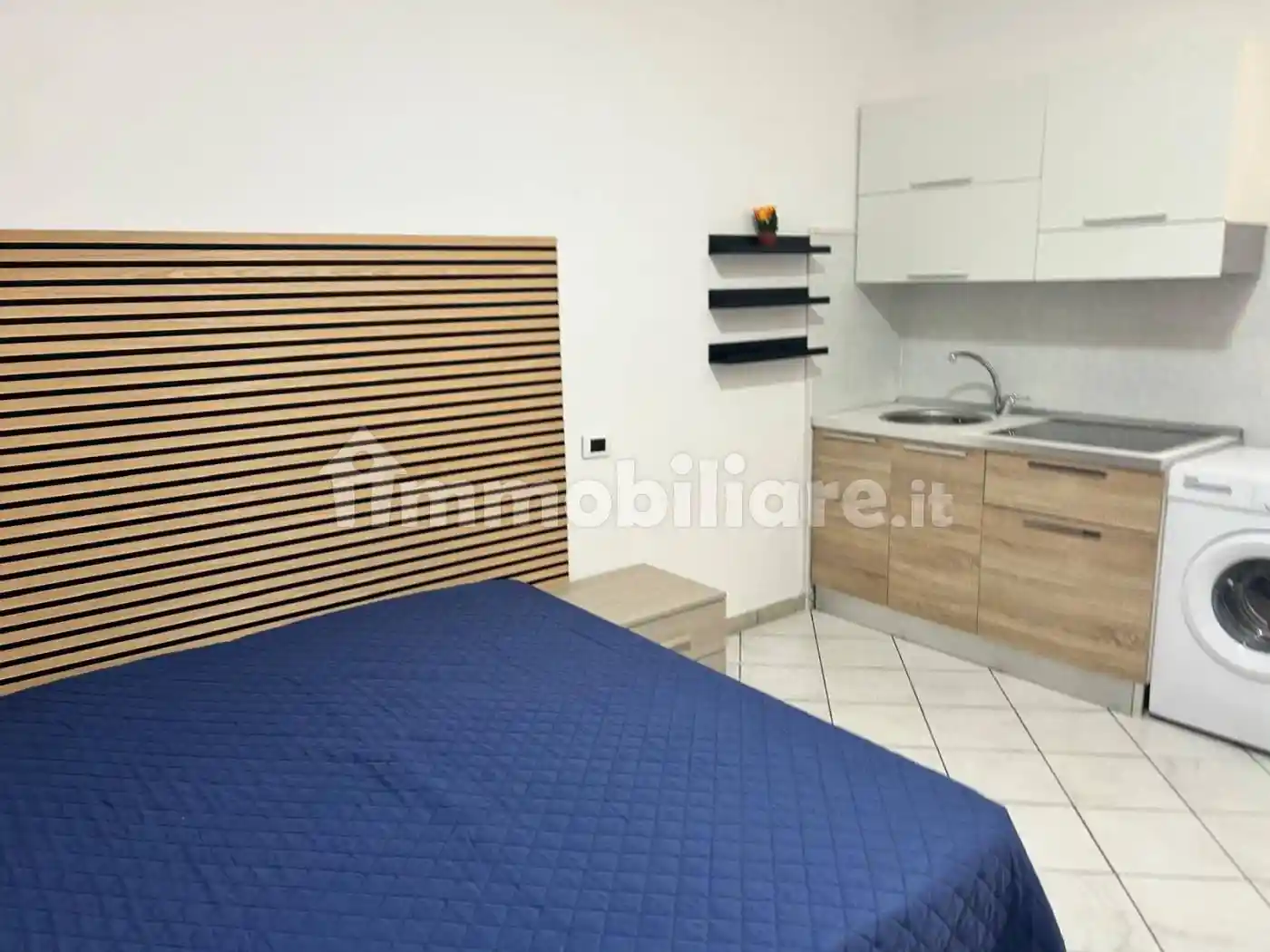 Palazzo - Edificio in Affitto - foto 4