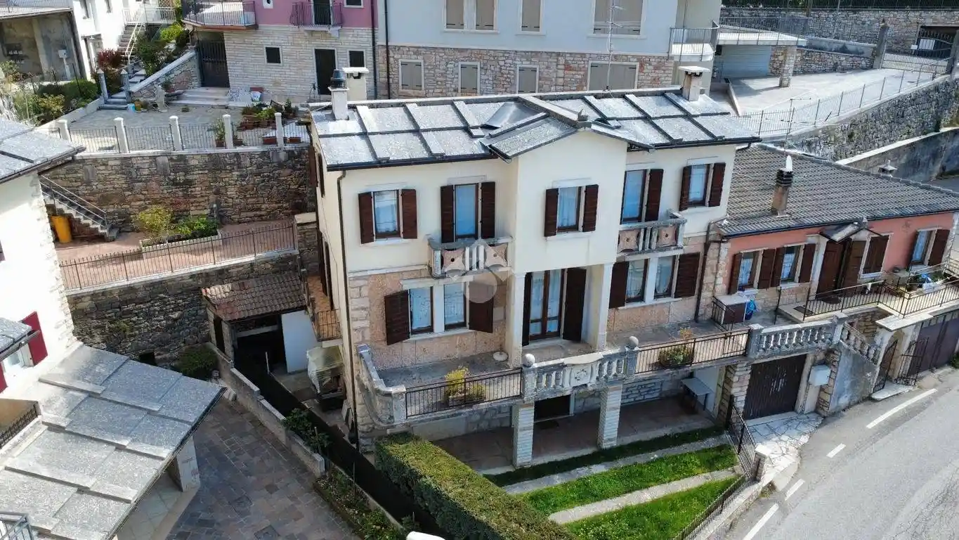 Casa indipendente in vendita a Bosco Chiesanuova