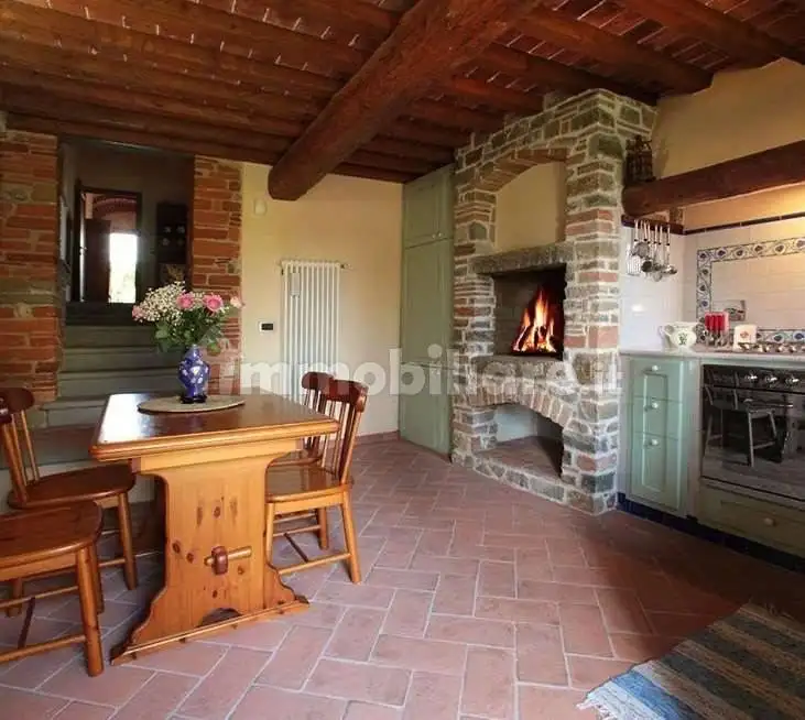 Appartamento in affitto a Carmignano