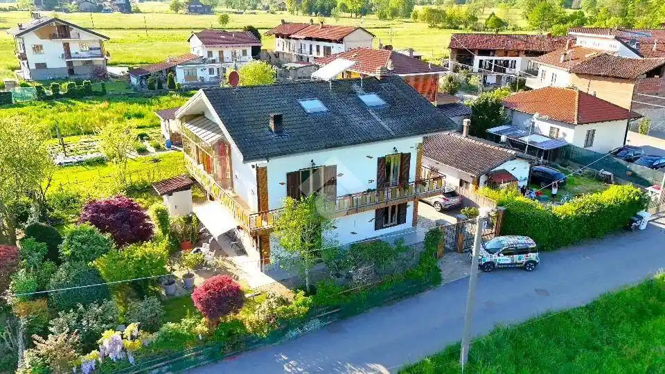 Villa in vendita a Giaveno