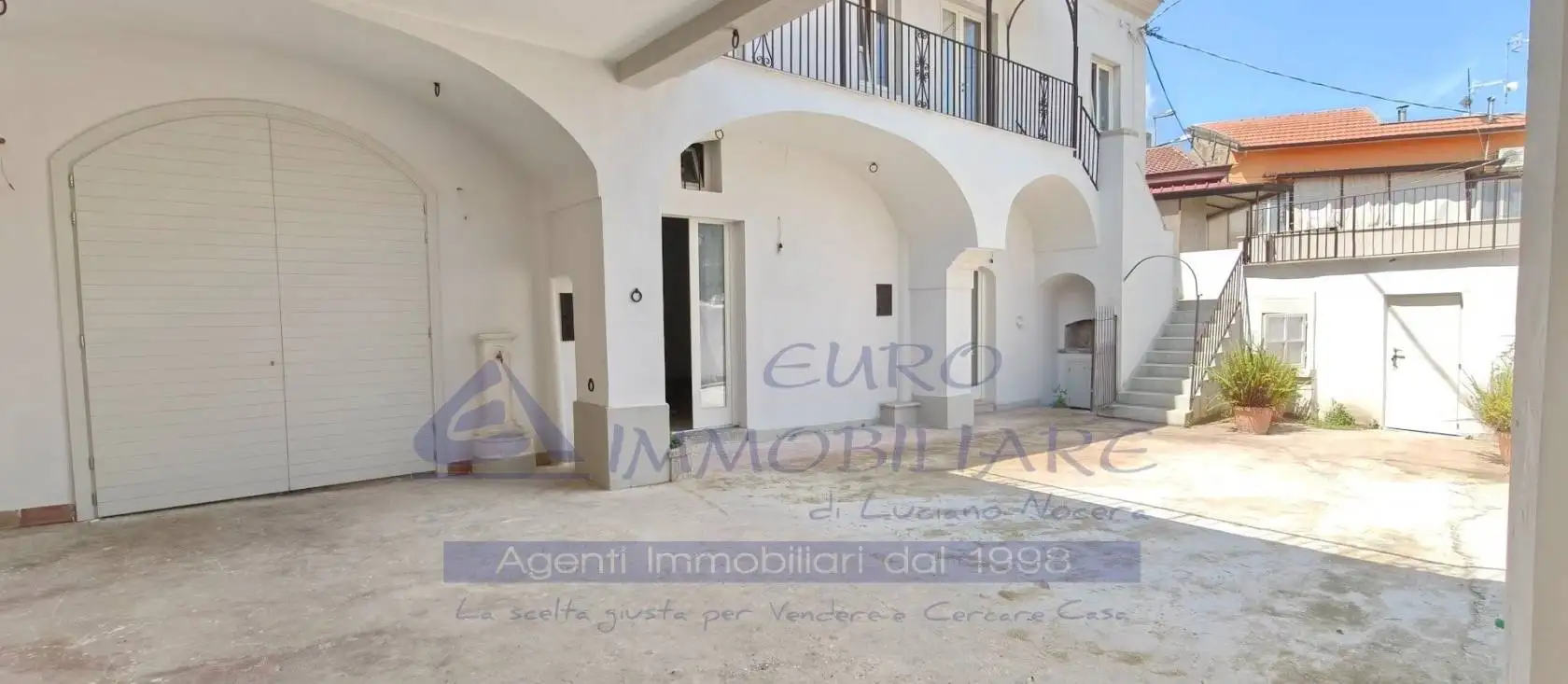 Villa in vendita a Cervino