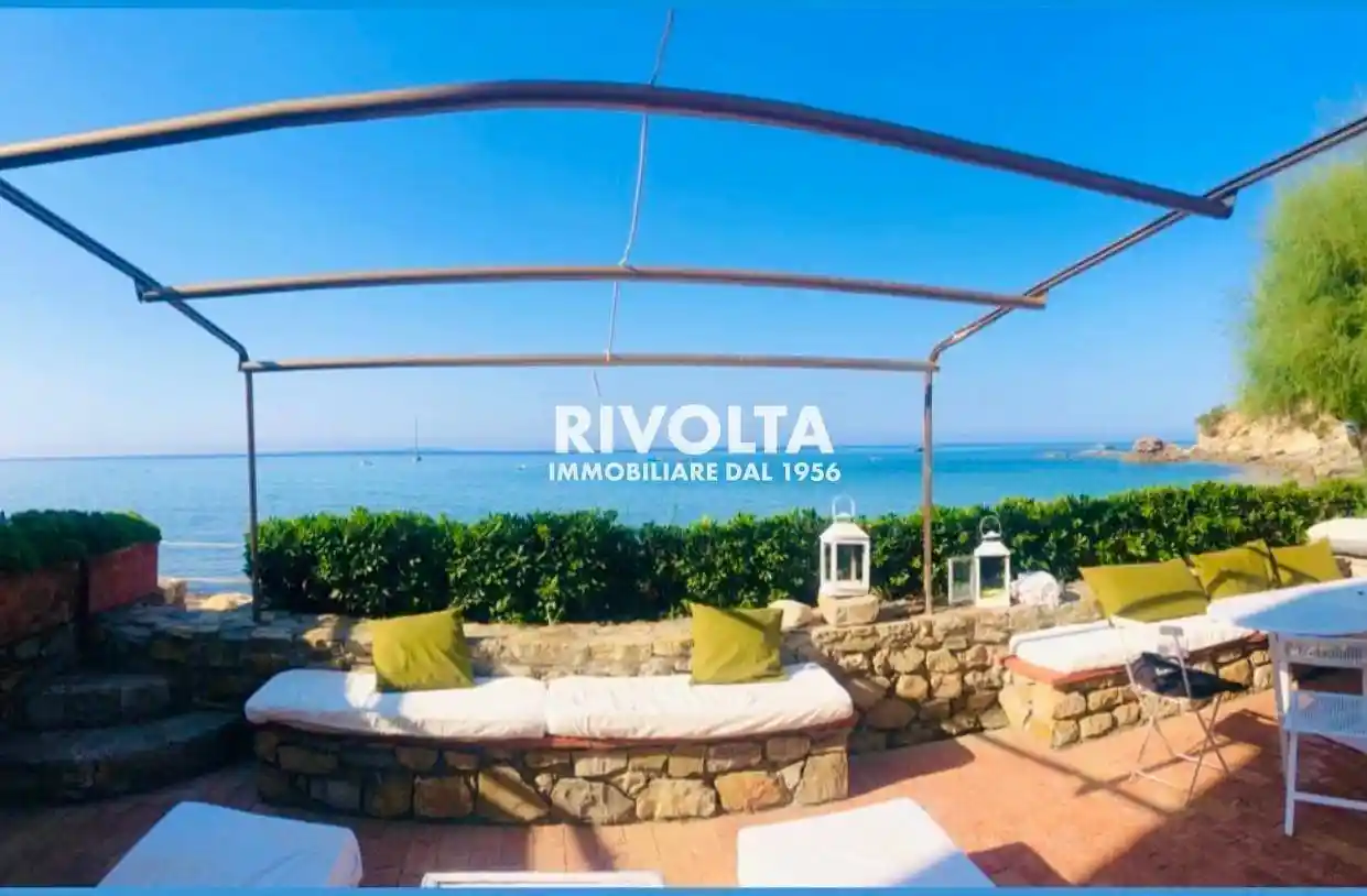 Appartamento in vendita a Monte Argentario