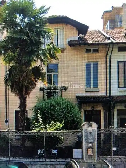 Casa indipendente in vendita a Mantova