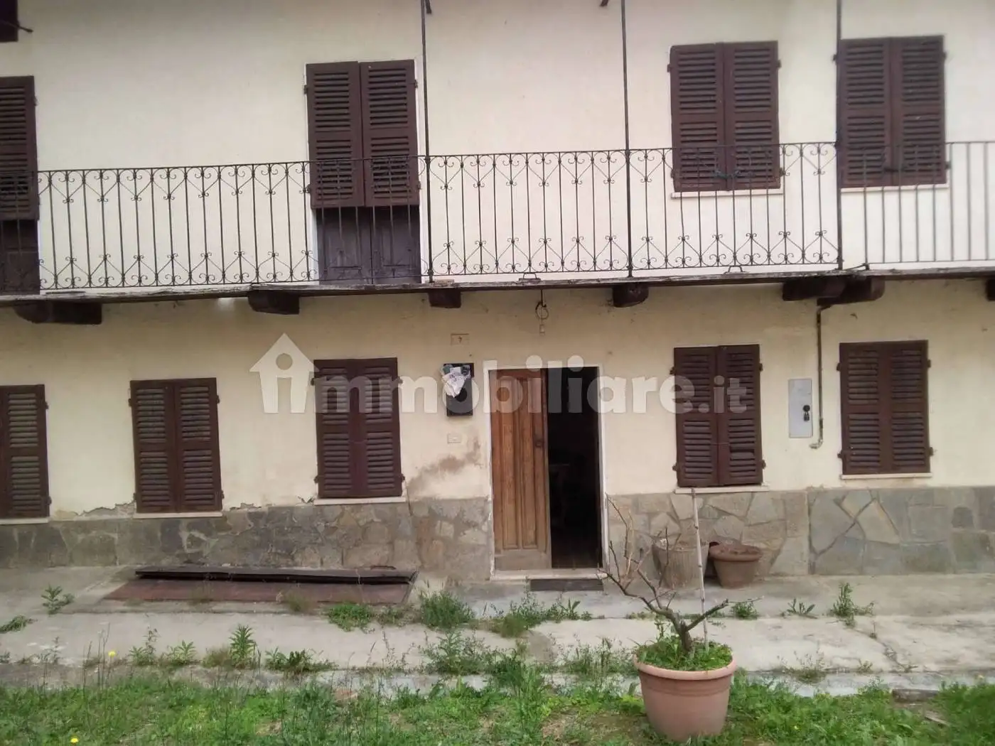 Rustico - Casale in vendita a Scurzolengo