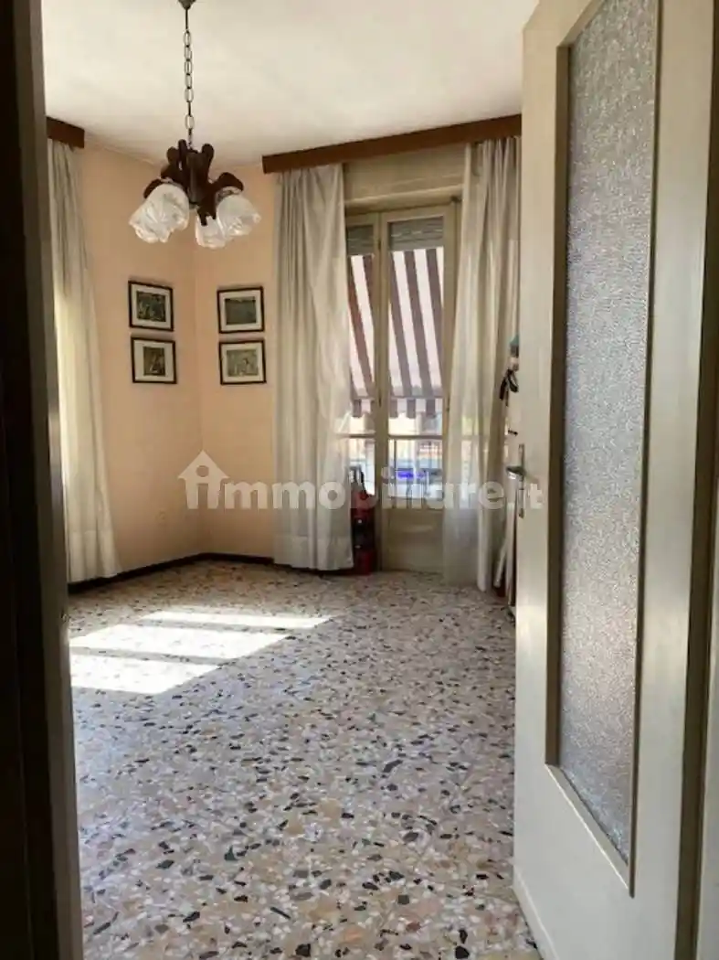 Appartamento in vendita a Asti