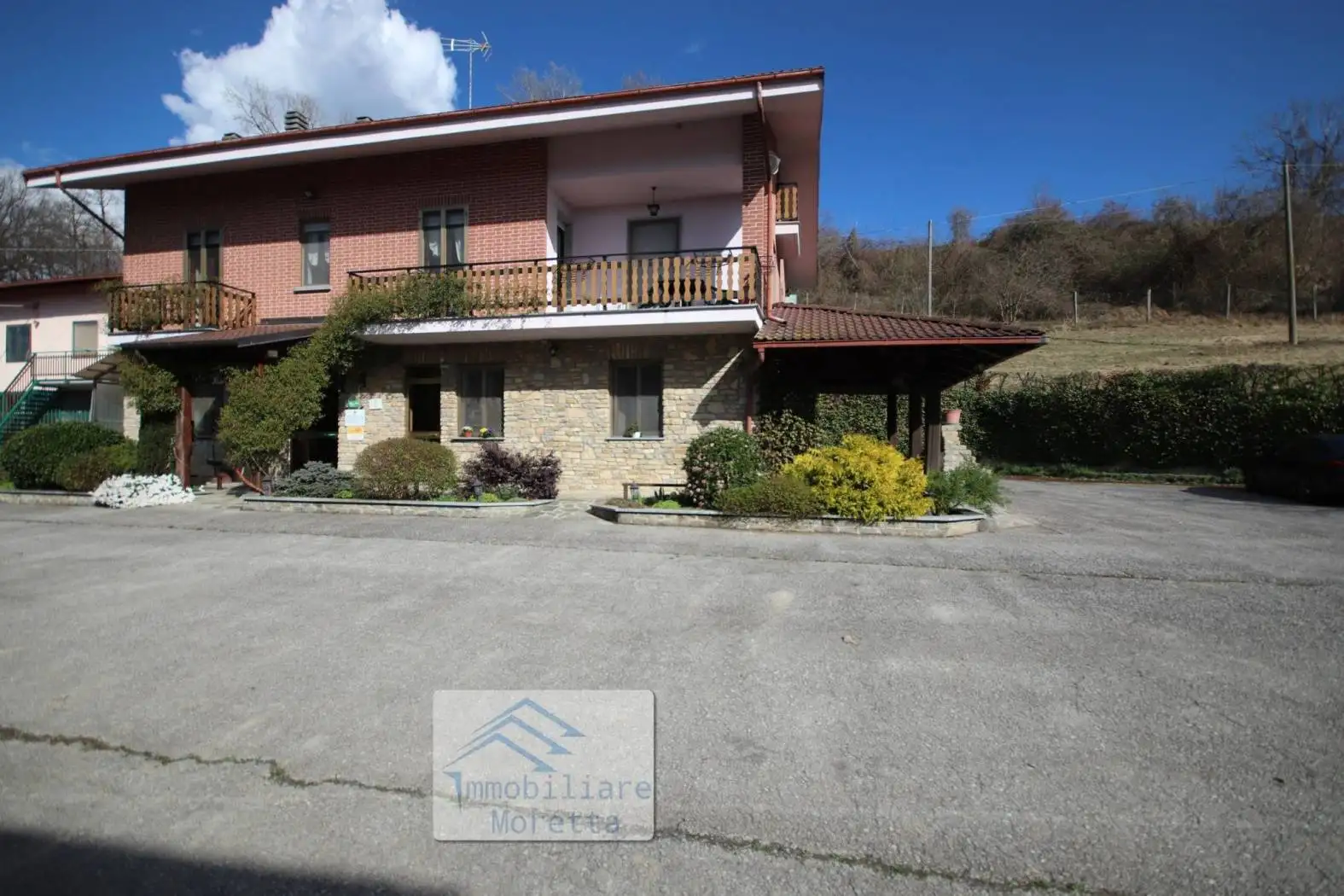 Rustico - Casale in vendita a Murazzano