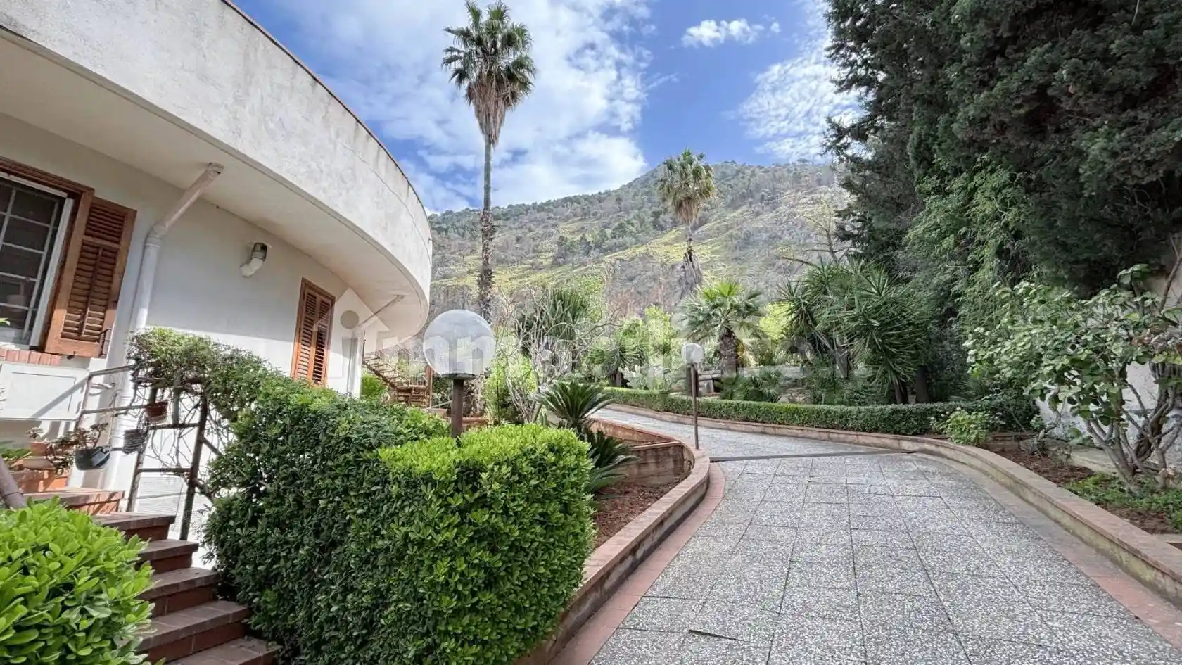 Villa unifamiliare viale Margherita di Savoia, 119, Pallavicino - Villaggio Ruffini, Palermo - foto 3