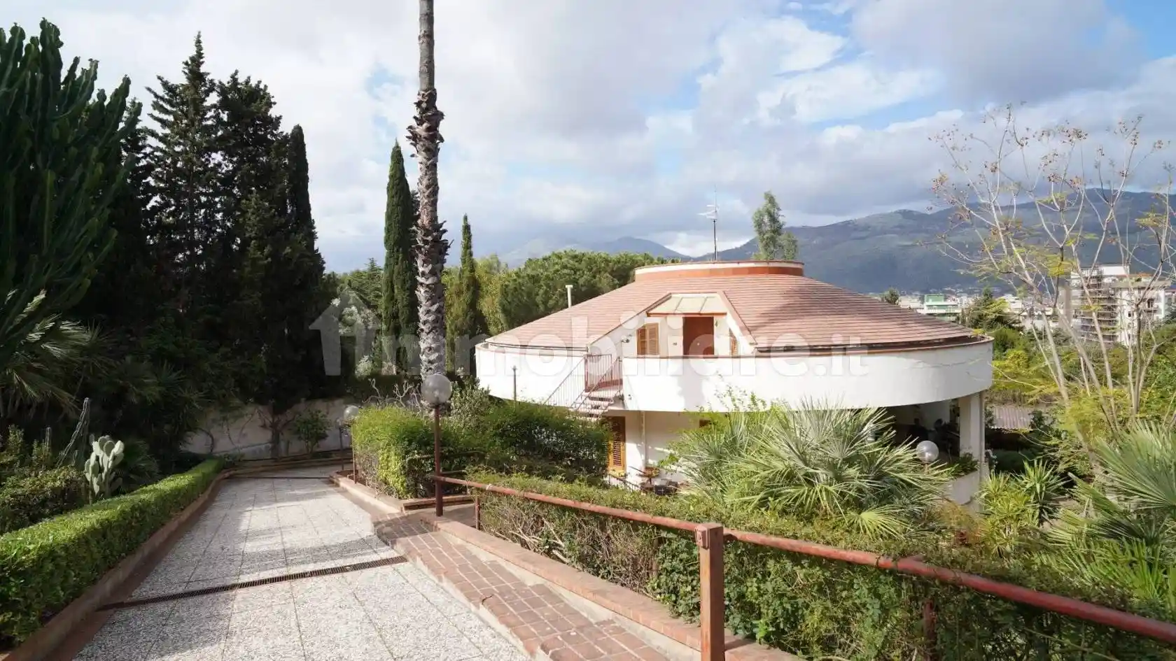 Villa unifamiliare viale Margherita di Savoia, 119, Pallavicino - Villaggio Ruffini, Palermo - foto 5