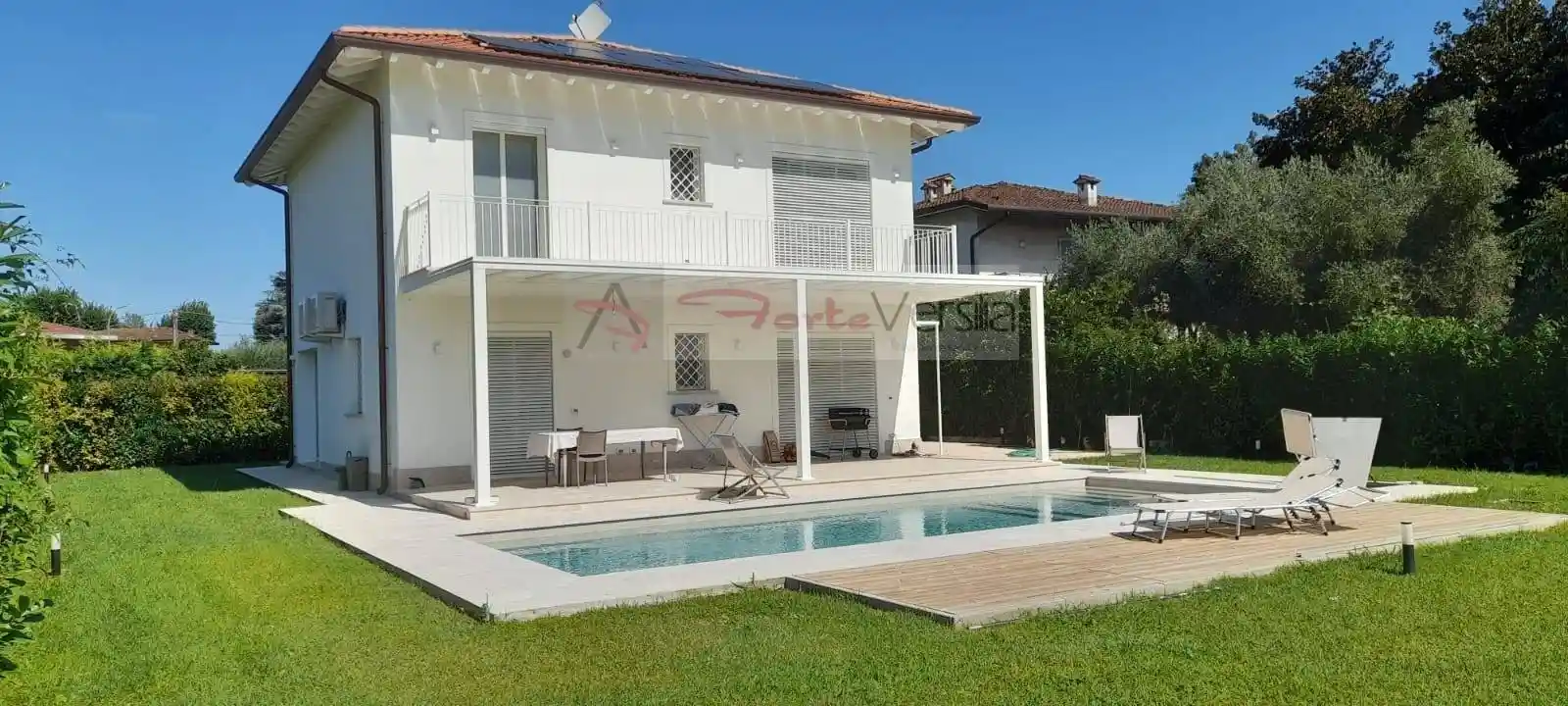 Villa in vendita a Pietrasanta