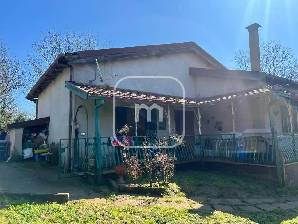 Villa in vendita a Cave