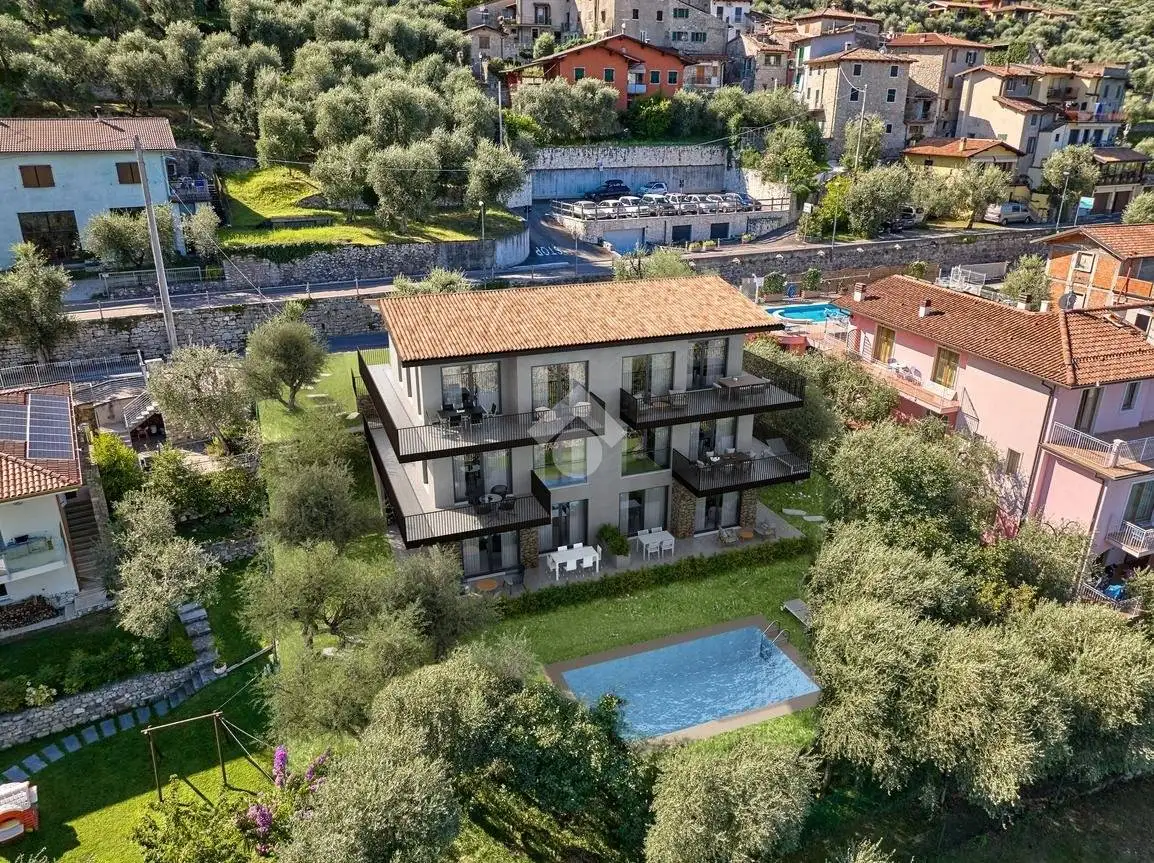 Trilocale via Belvedere 9, Magugnano, Brenzone sul Garda - foto 2