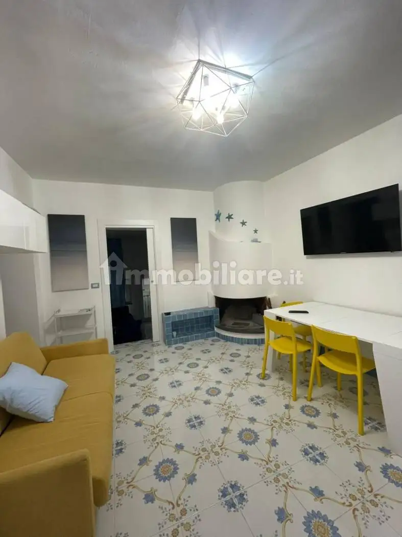 Terratetto unifamiliare 118 m², ottimo stato, Centro, Camerota - foto 5