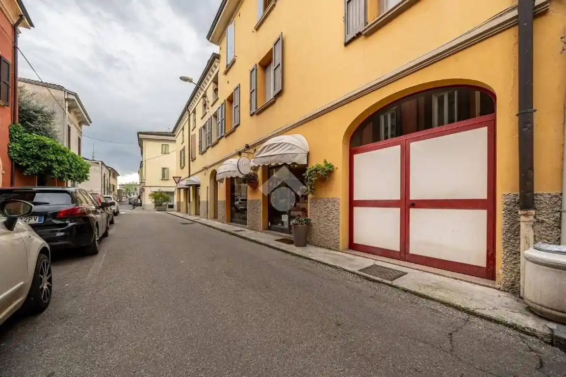 Appartamento in vendita a Montecchio Emilia