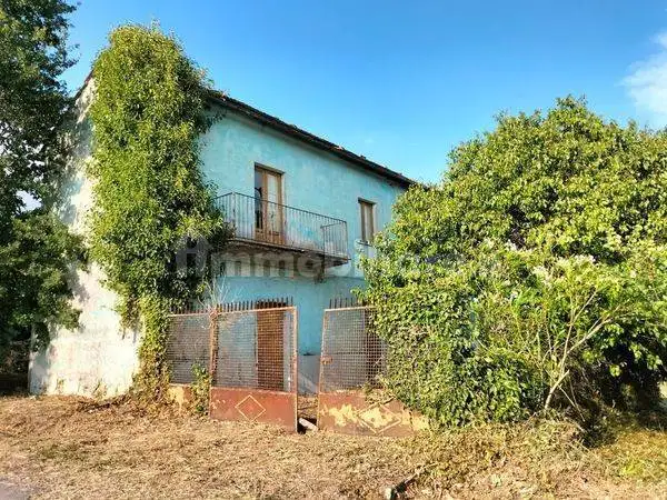 Casa indipendente in vendita a Pietrelcina