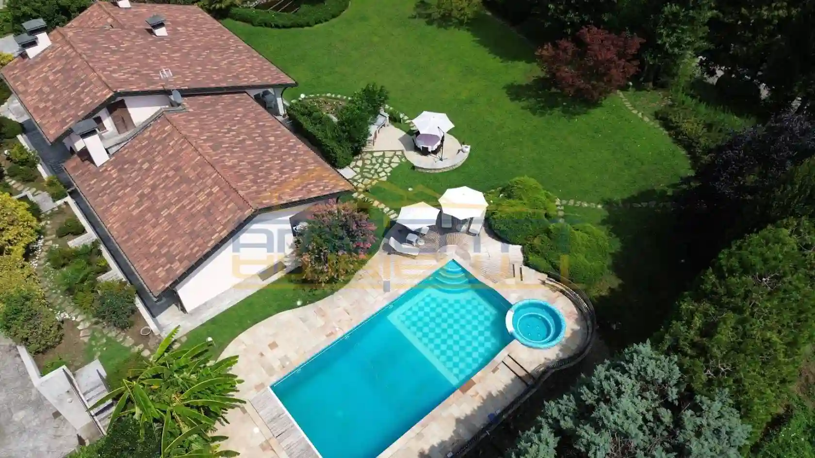 Villa - foto 5