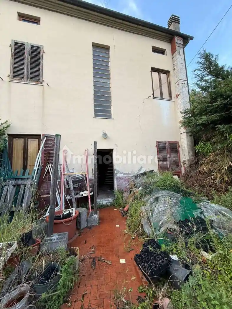 Casa indipendente in vendita a Lucca